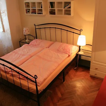 Split City Breaks Apartment